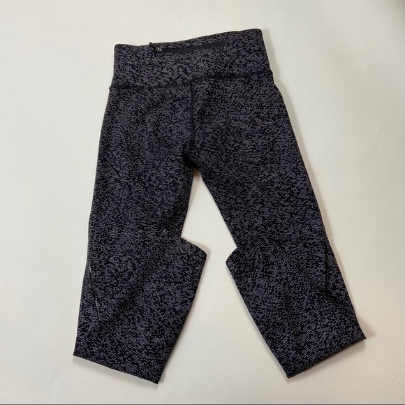 Lululemon Quick Pace 7/8 Tight Leggings Soundwave - Picture 4 of 6